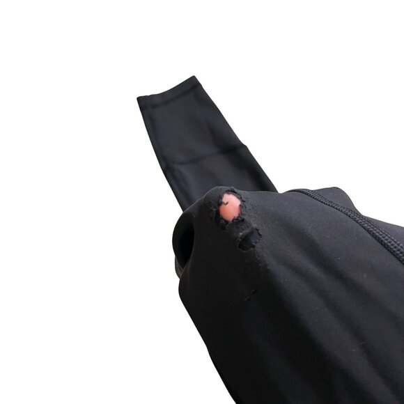 Lululemon In movement tights women's 2 black everlux HOLE in knee - Picture 7 of 10